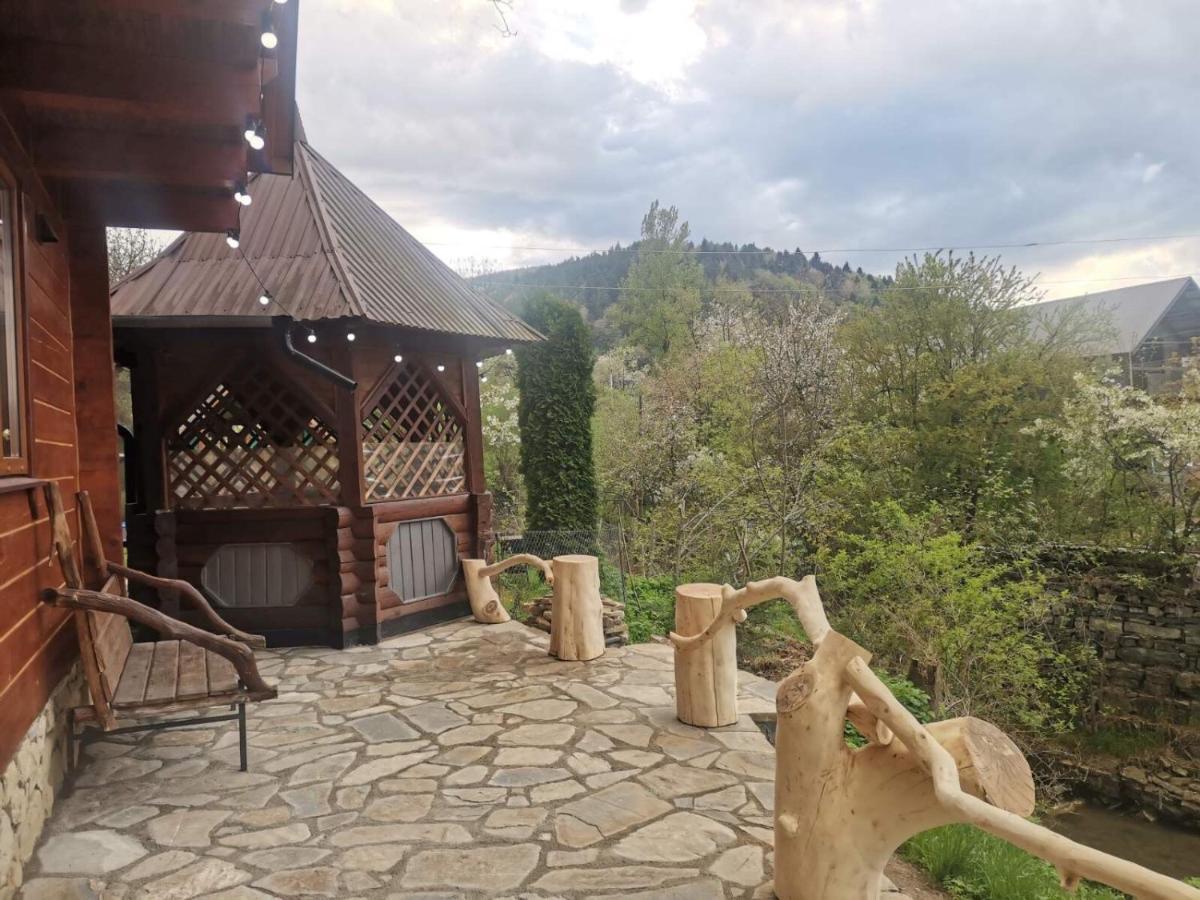 Будиночок В Карпатах Yaremche Exterior foto