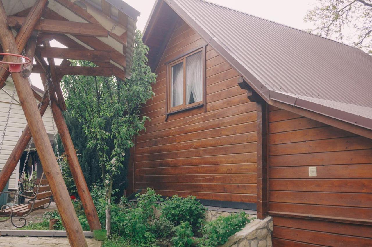 Будиночок В Карпатах Yaremche Exterior foto